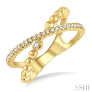 1/6 ctw Crisscross Split Shank Round Cut Diamond Fashion Ring in 10K Yellow Gold