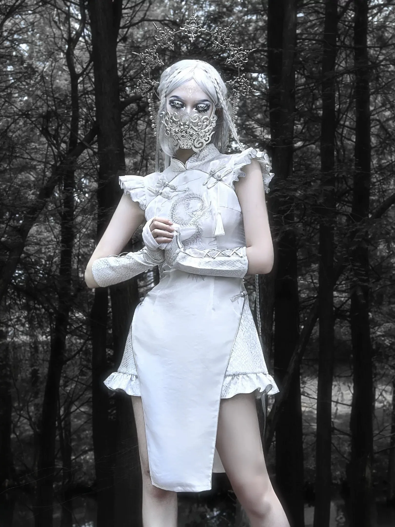 [Blood Supply] Silver Dragon With White Walker Qipao Style Mini Dress