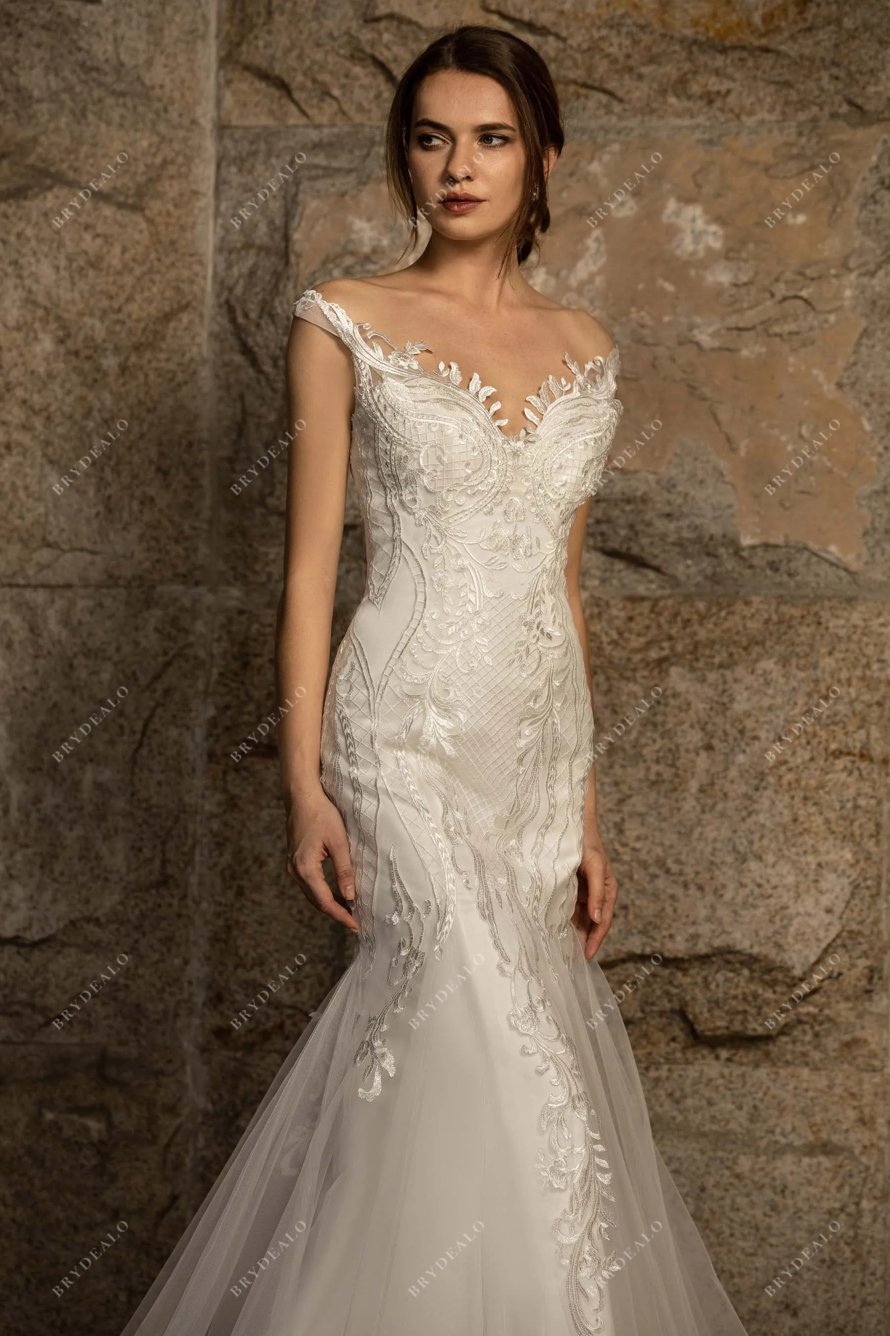 Elegant Illusion Back Mermaid Wedding Dress