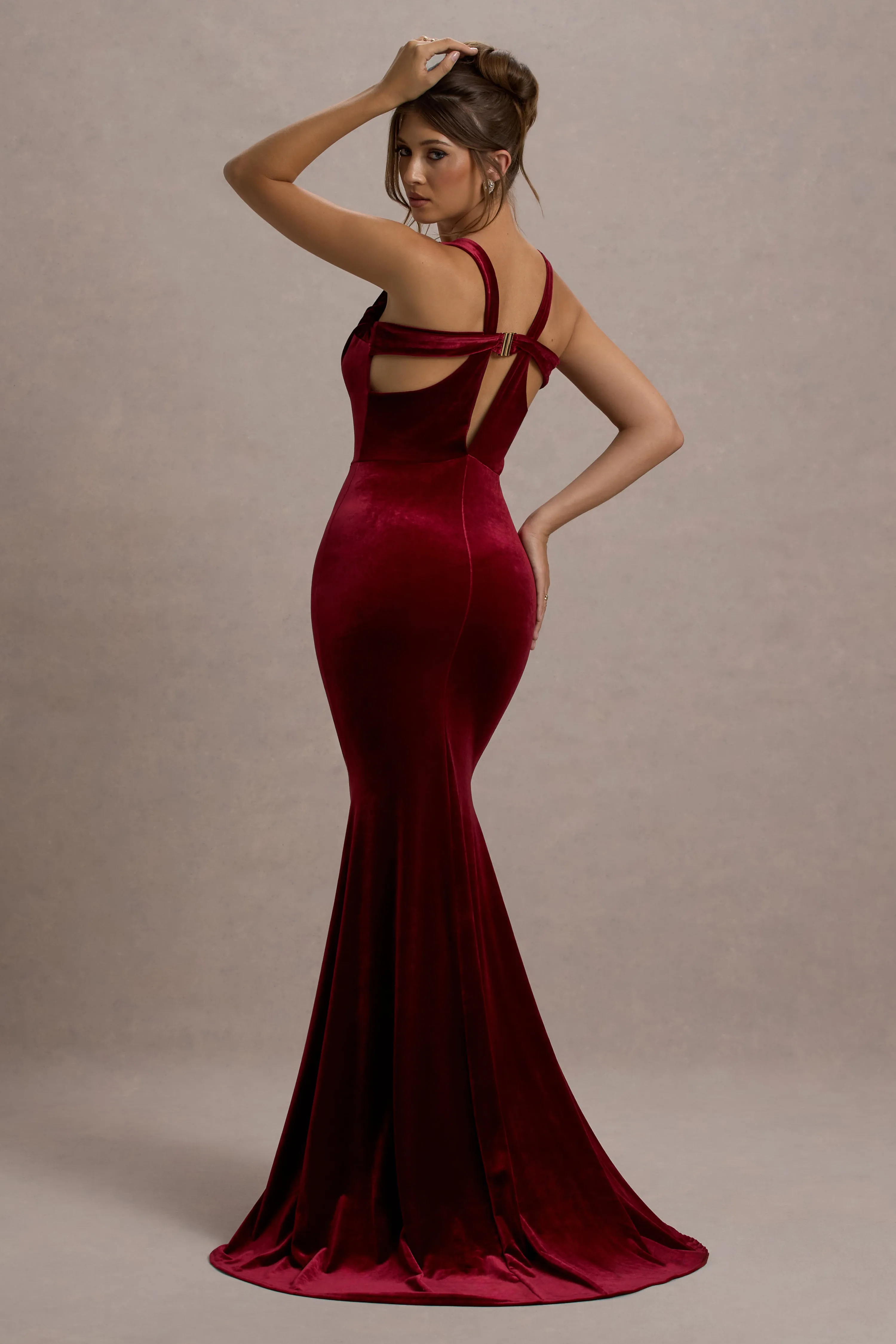 Elisabetta | Berry Velvet Plunge-Neck Fishtail Maxi Dress