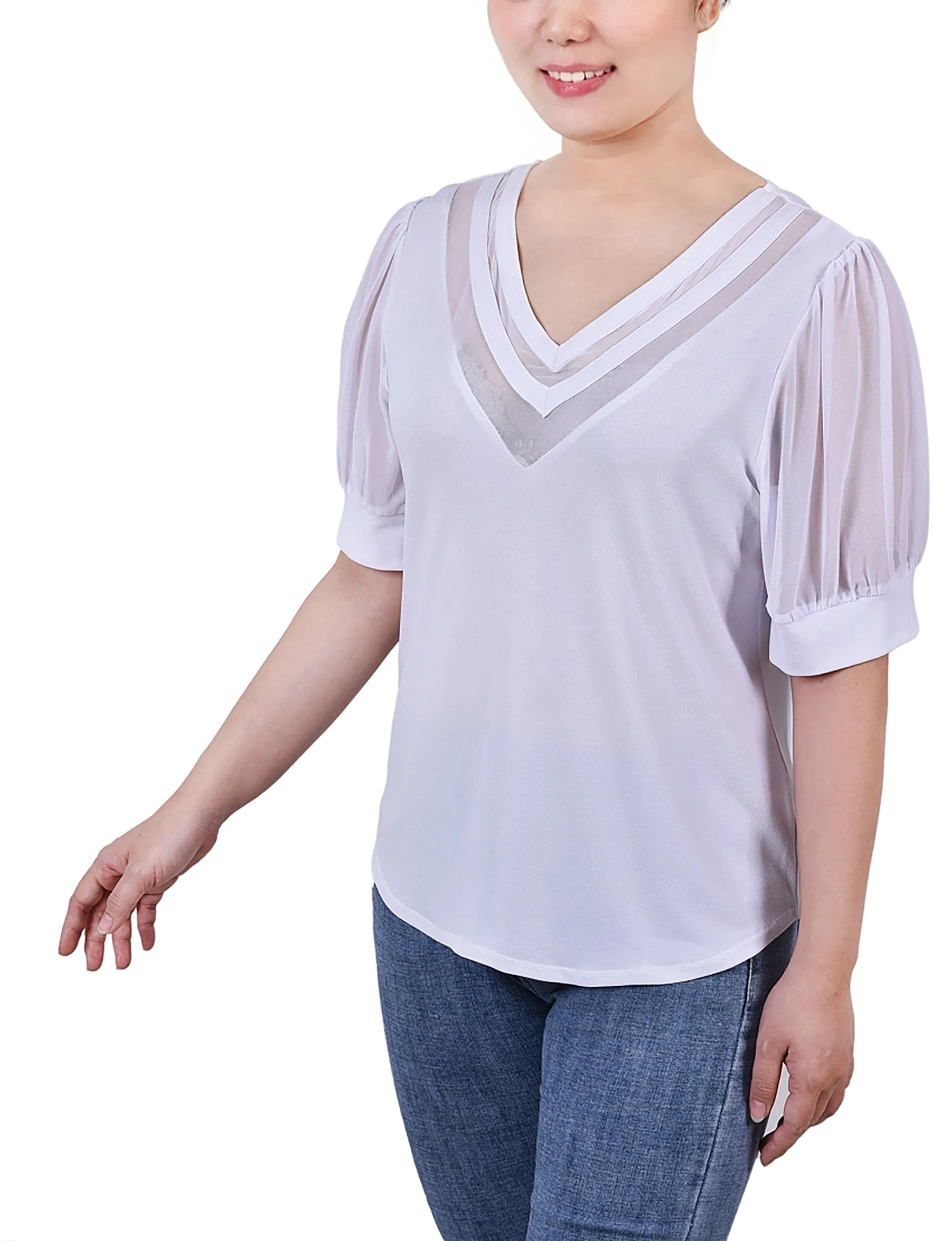 Petite Short Puff Sleeve V Neck Top