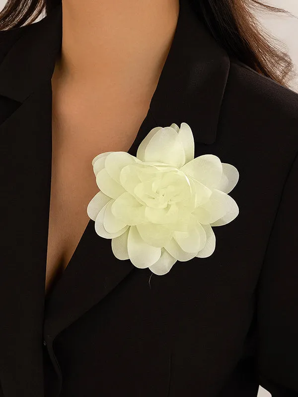 Three-Dimensional Flower Brooch Accessories